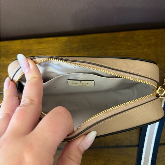 ✨NWOT - Kate Spade Oh Snap Colorblock Mini Camera Bag✨ - Picture 11 of 11